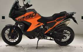 KTM 1290 SUPER ADVENTURE S 2024