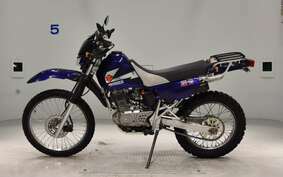 SUZUKI DJEBEL 200 (DR200SE) SH42A