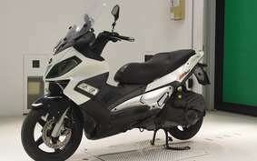 APRILIA SR MAX 125