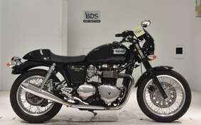 TRIUMPH THRUXTON 900 2013