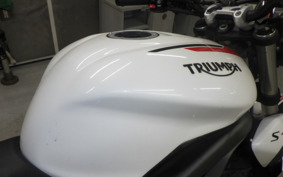 TRIUMPH STREET TRIPLE S 2020