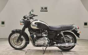 TRIUMPH BONNEVILLE T100 2010