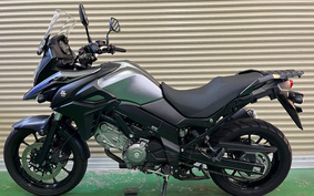 SUZUKI V-Strom 2021 C733A