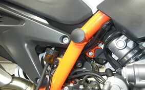 KTM 890 DUKE R 2020