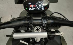 DUCATI STREETFIGHTER V2 2023 3F00AA