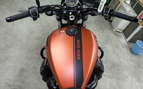 MOTO GUZZI V9 BOBBER SPORTS 2020