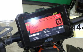 KTM 1290 SUPER DUKE R 2020 V3940