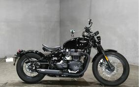 TRIUMPH BONNEVILLE BOBBER 2017 AD76HW