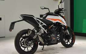 KTM 390 DUKE 2024