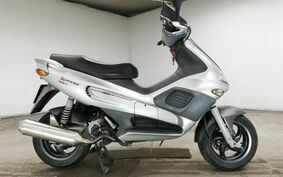 PIAGGIO RUNNER 125 VX M240