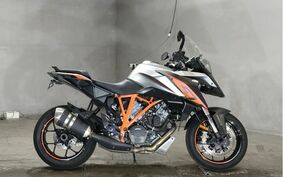 KTM 1290 SUPER DUKE GT 2018 V69