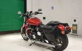 TRIUMPH SPEEDMASTER 2011