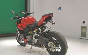 DUCATI STREETFIGHTER V2 2022