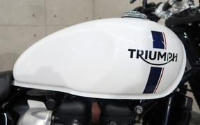 TRIUMPH STREET TWIN 2020 AD74GD