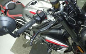 TRIUMPH STREET TRIPLE RS 2020