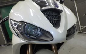 TRIUMPH DAYTONA 675 2010