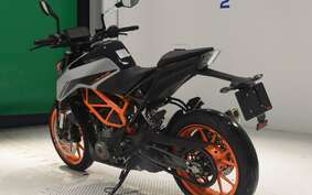 KTM 390 DUKE 2023