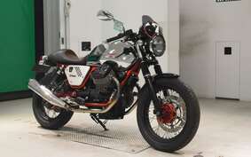 MOTO GUZZI V7 RACER 2014