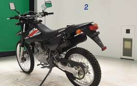 SUZUKI DR200S SH42A