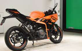 KTM 390 RC 2022 JYJ40