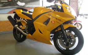 TRIUMPH DAYTONA 650 2005 H96042