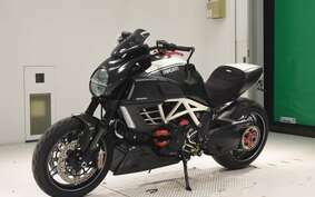 DUCATI DIAVEL AMG 2012