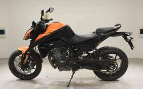 KTM 890 DUKE 2021