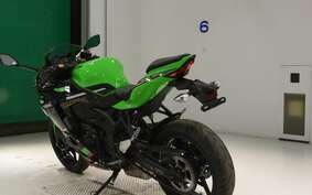 KAWASAKI ZX-25R ZX250E