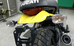 DUCATI SCRAMBLER ICON 2015