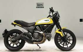 DUCATI SCRAMBLER ICON 2015