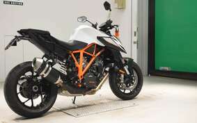 KTM 1290 SUPER DUKE R 2020 V3940