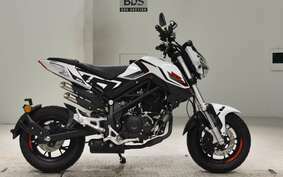 BENELLI TNT125