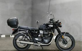 TRIUMPH BONNEVILLE T100 2021 DAD70