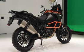 KTM 1290 SUPER ADVENTURE S 2020