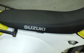 SUZUKI DR-Z400SM 2005 SK44A