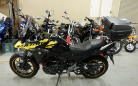 SUZUKI STROM 250 DS11A