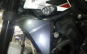 TRIUMPH STREET TRIPLE RS 2023 DA604A