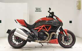 DUCATI DIAVEL 2011 G100A