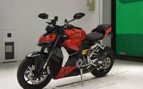 DUCATI STREETFIGHTER V2 2022