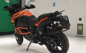 KTM 1290 SUPER ADVENTURE S 2021 V7940