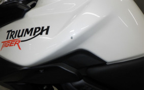 TRIUMPH TIGER 800 XC 2012