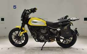 DUCATI SCRAMBLER ICON 2015