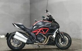 DUCATI DIAVEL Carbon 2012 G100AB