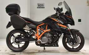 KTM 990 SUPERMOTO T 2013