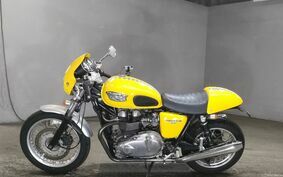 TRIUMPH THRUXTON 900 2004 J9042G