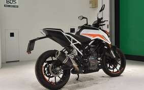 KTM 390 DUKE 2023