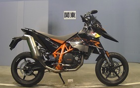 KTM 690 SUPERMOTO R 2009 L1S40