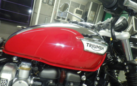 TRIUMPH BONNEVILLE SPEED 2023