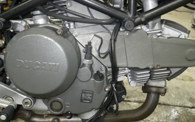 DUCATI MONSTER 400 2001 M300A