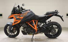 KTM 1290 SUPER DUKE GT 2024